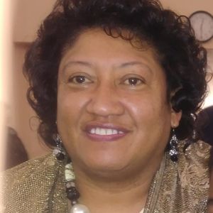 Meet your Posher, Leanore